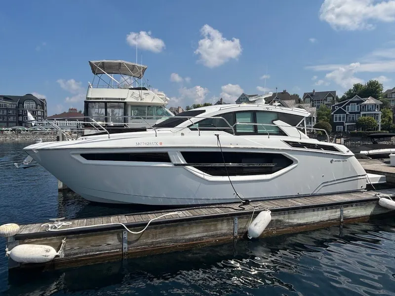 The Image of 2020 Cruisers Yachts 42 Cantius 1 - 1