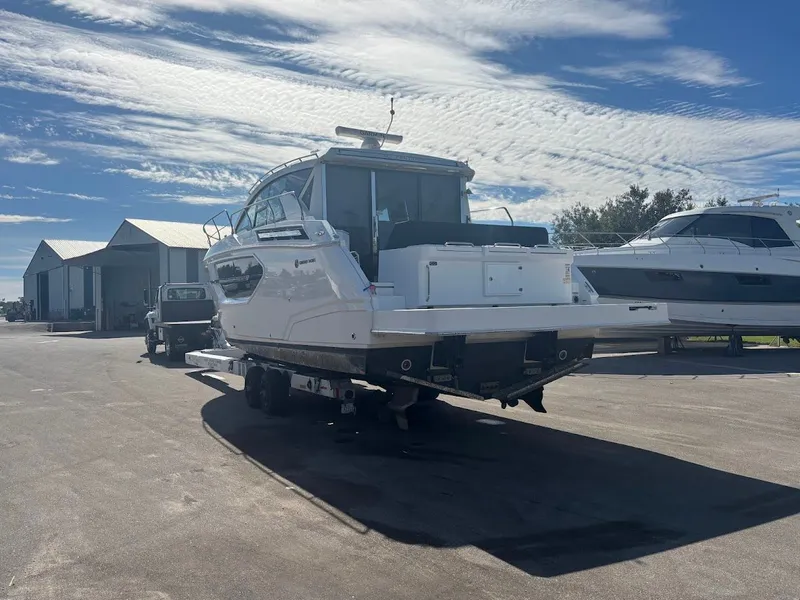 Slide: The Image of 2020 Cruisers Yachts 42 Cantius 49 - 49