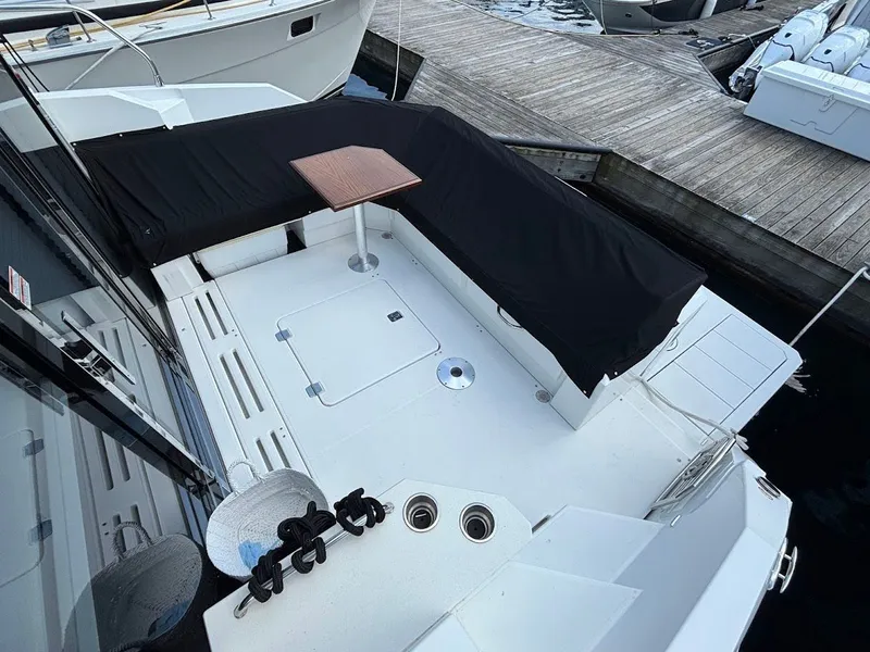 Slide: The Image of 2020 Cruisers Yachts 42 Cantius 8 - 8