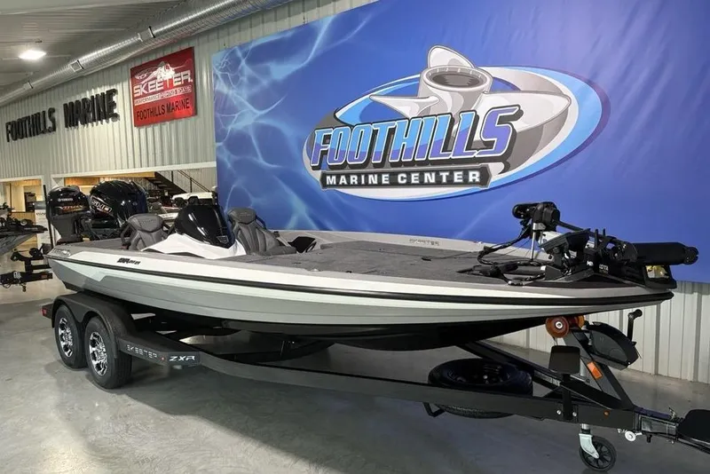 Slide: The Image of 2026 Skeeter ZXR20 SE boat at Foothills Marine Center showroom. - 4
