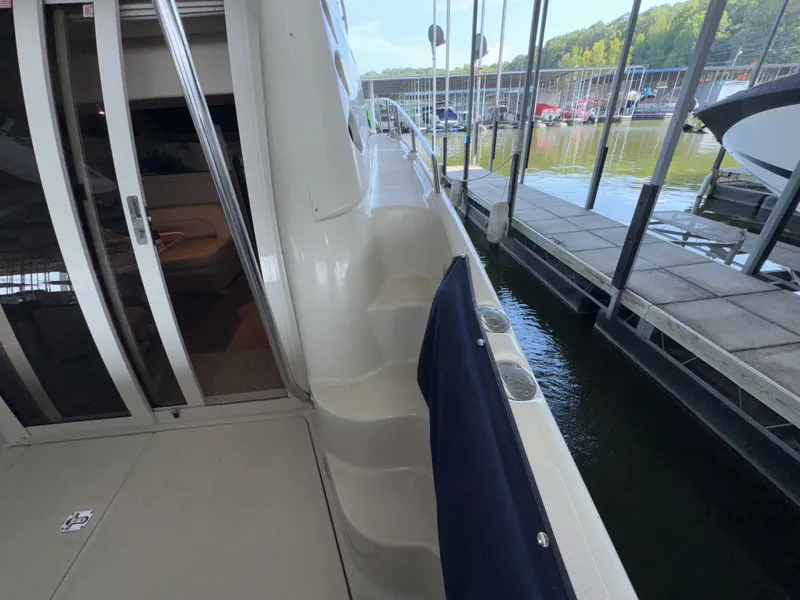 Slide: The Image of Regal Commodore 3780 2001 - 24