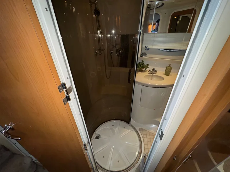 Slide: The Image of Regal Commodore 3780 2001 - 37