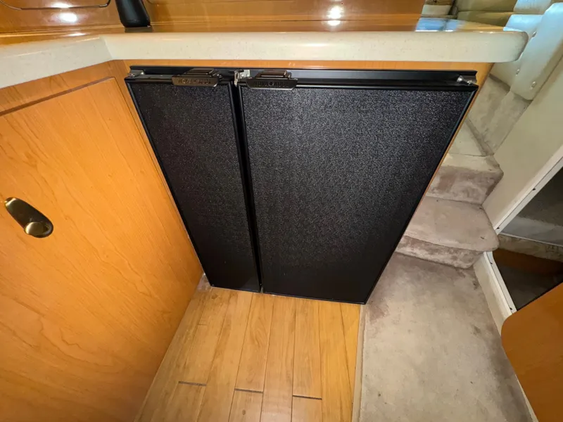 Slide: The Image of Regal Commodore 3780 2001 - 40