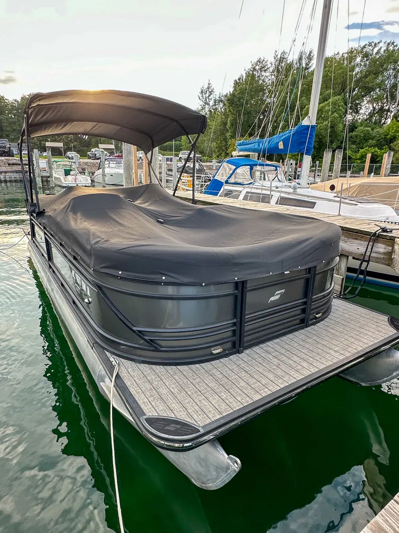 Slide: The Image of Starcraft 25 SLS 2021 - 12