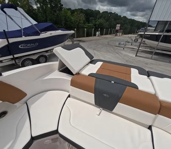 Slide: The Image of Chaparral SSi 23 In Stock Trailer included 2026 - 17