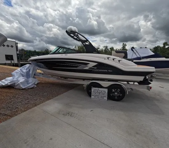 Slide: The Image of Chaparral SSi 23 In Stock Trailer included 2026 - 4