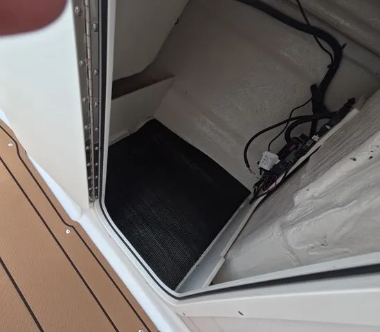 Slide: The Image of Chaparral SSi 23 In Stock Trailer included 2026 - 40