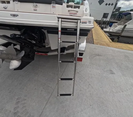 Slide: The Image of Chaparral SSi 23 In Stock Trailer included 2026 - 6