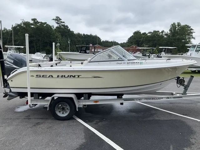 Slide: The Image of Sea Hunt Escape 186 2006 - 17