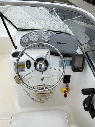 Slide: The Image of Sea Hunt Escape 186 2006 - 2