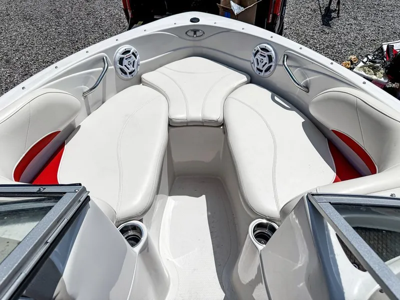 Slide: The Image of Tahoe Q7 I 2014 - 12