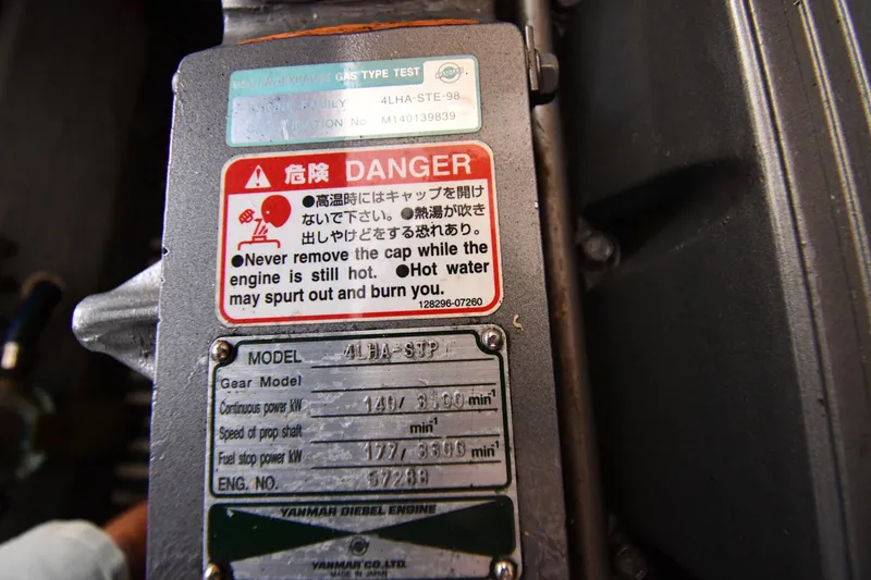 Slide: The Image of Warning label on Yanmar diesel engine in 2006 Mainship 40 Trawler. - 85