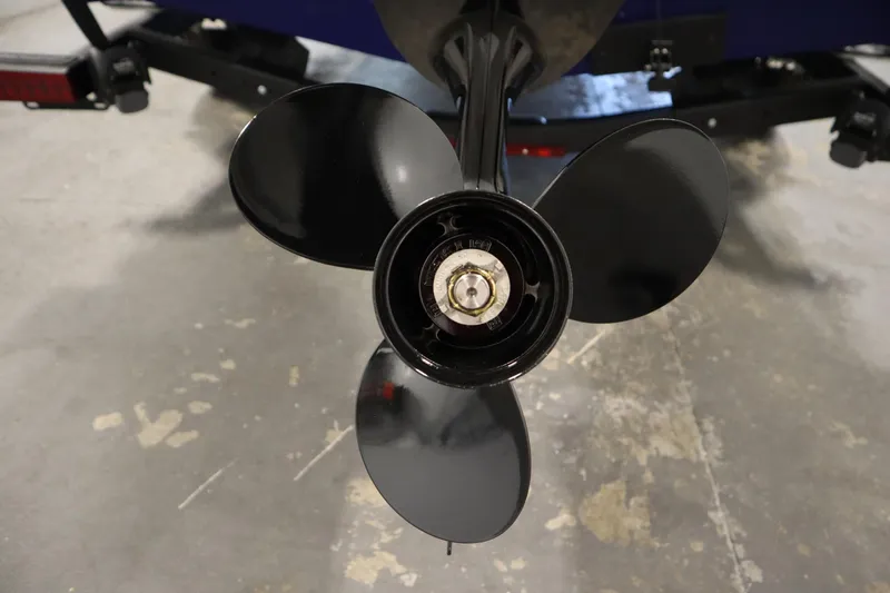 Slide: The Image of Propeller of 2026 Crestliner 1650 Hawk Side Console boat on display. - 46