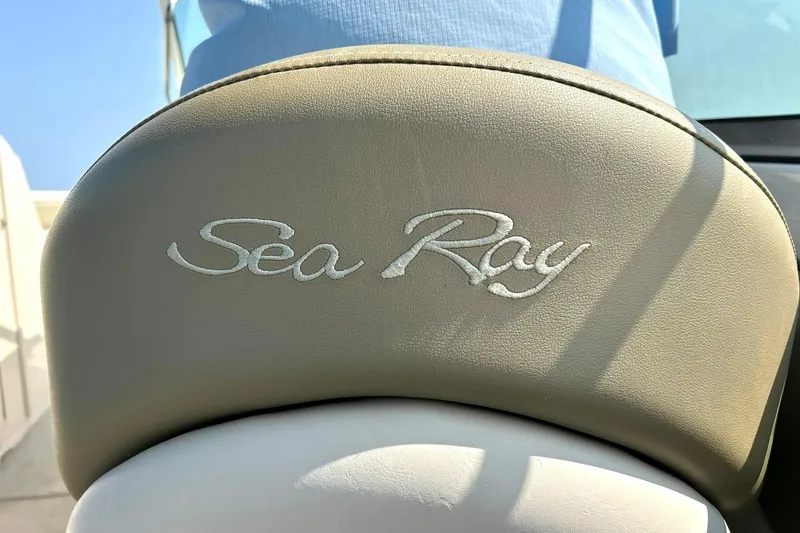 Slide: The Image of Sea Ray 240 Sundeck 2006 boat seat with embroidered logo. - 41