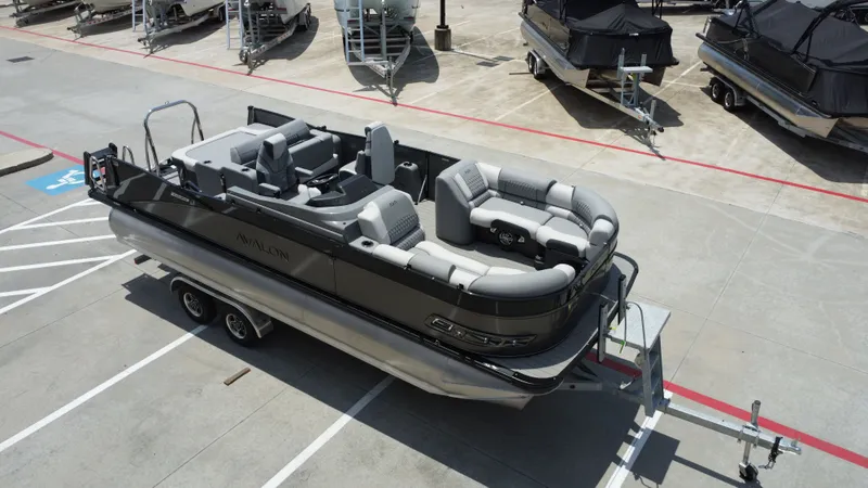 Slide: The Image of Avalon CAT VRB23T 2025 - 13