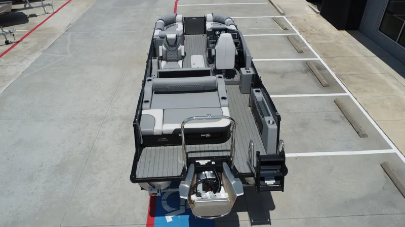 Slide: The Image of Avalon CAT VRB23T 2025 - 18