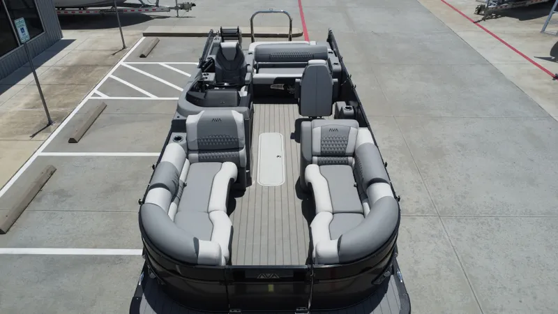 Slide: The Image of Avalon CAT VRB23T 2025 - 21