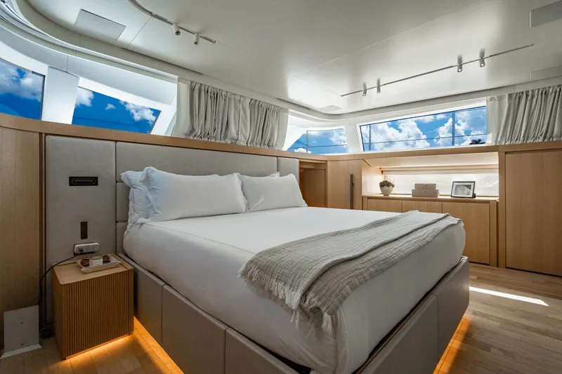 Slide: The Image of Sanlorenzo SD 90 2024 - 119