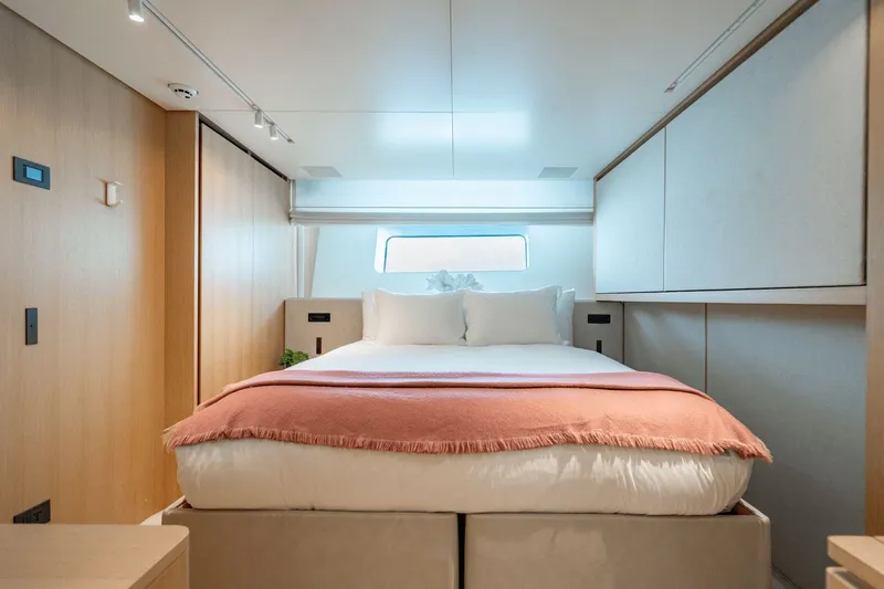 Slide: The Image of Sanlorenzo SD 90 2024 - 143