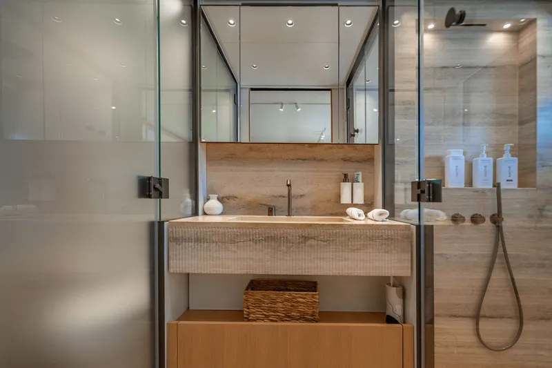 Slide: The Image of Sanlorenzo SD 90 2024 - 147