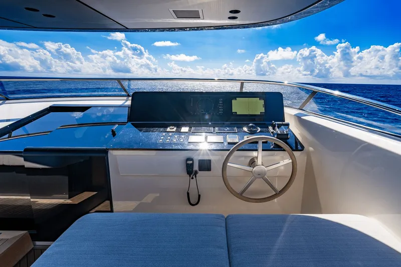 Slide: The Image of Sanlorenzo SD 90 2024 - 79