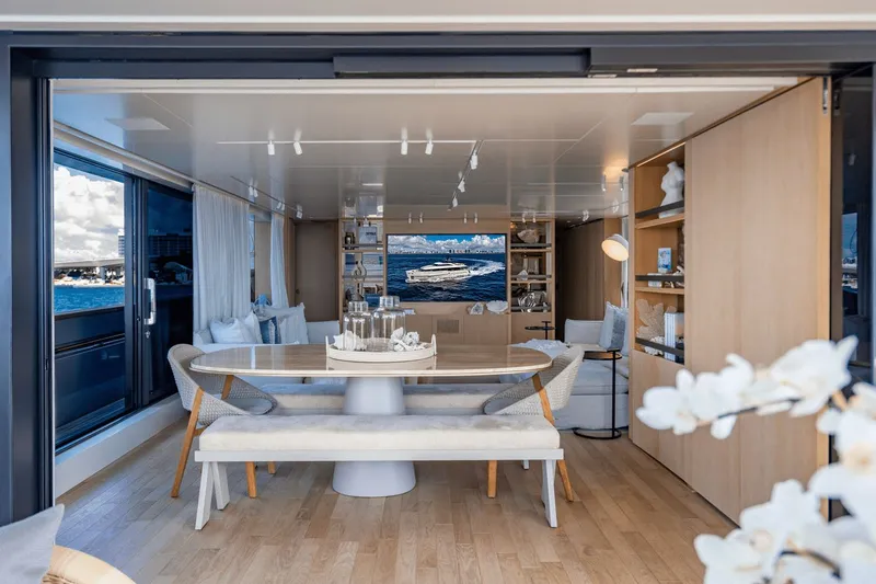 Slide: The Image of Sanlorenzo SD 90 2024 - 93