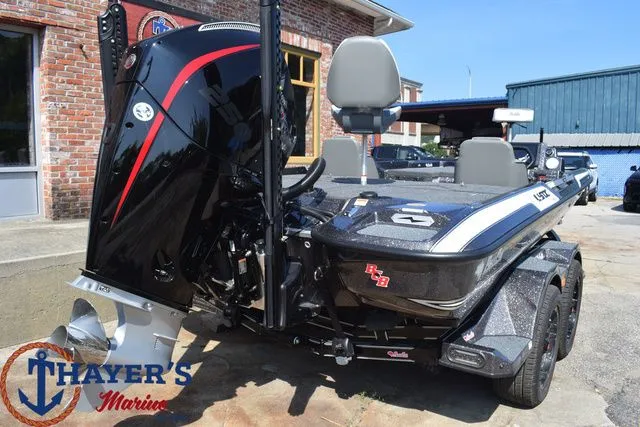 Slide: The Image of Bass Cat Lynx STS 2026 - 5