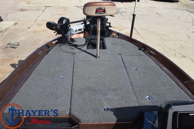 Slide: The Image of Ranger Z185 2022 - 8