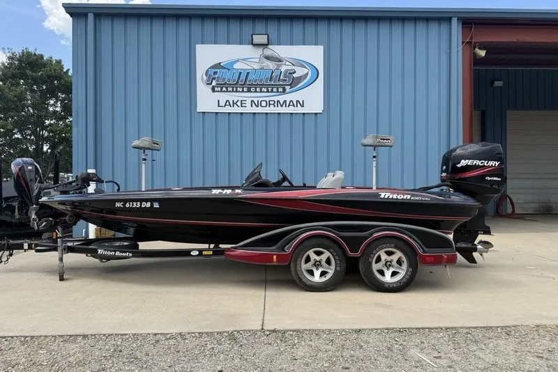 Slide: The Image of 2005 Triton TR 19 X boat on trailer at Foothills Marine Center, Lake Norman. - 1