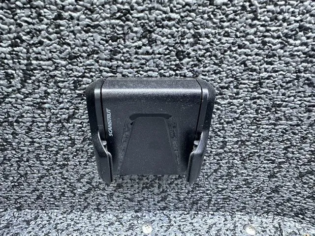 Slide: The Image of Lund 1800 Explorer Sport 2026 - 23