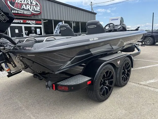 Slide: The Image of Phoenix Bass Boat 920 Elite 2025 - 4