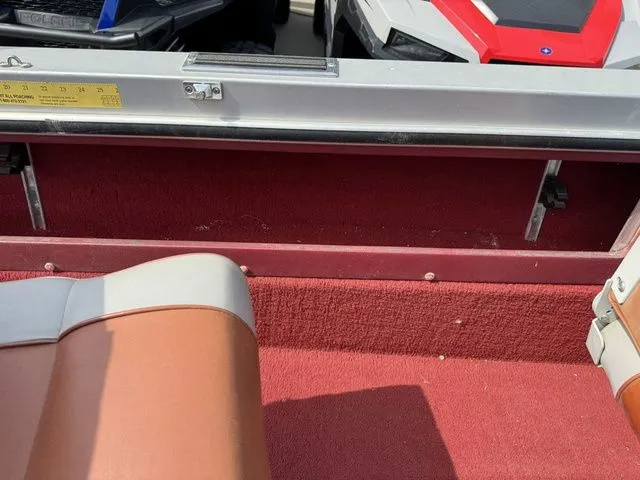 Slide: The Image of Lund 1650 Tyee II 1994 - 14