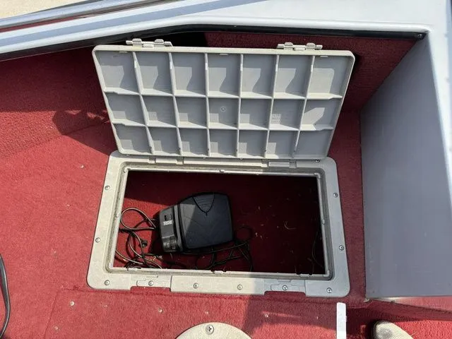 Slide: The Image of Lund 1650 Tyee II 1994 - 15