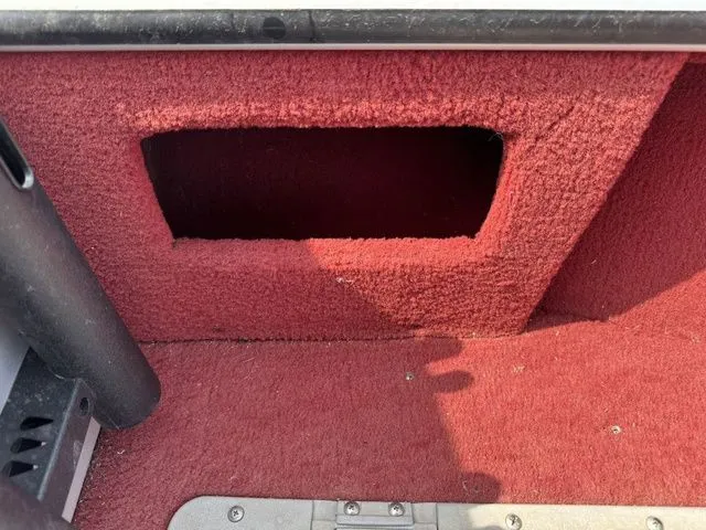 Slide: The Image of Lund 1650 Tyee II 1994 - 17