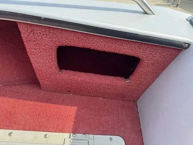 Slide: The Image of Lund 1650 Tyee II 1994 - 18