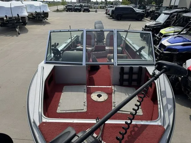 Slide: The Image of Lund 1650 Tyee II 1994 - 8