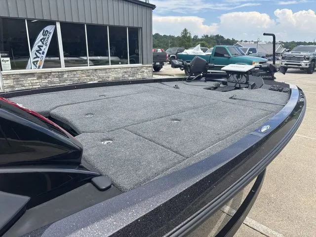 Slide: The Image of Ikon LXE20 2026 - 8