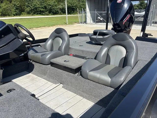 Slide: The Image of Vexus AVX2080 2019 - 13