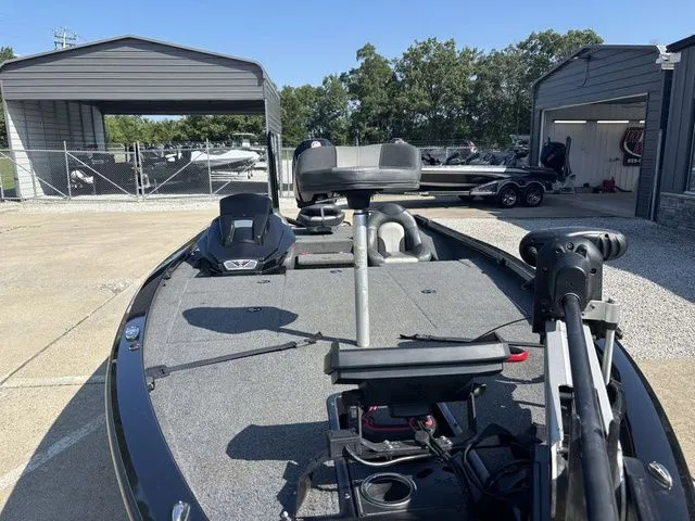 Slide: The Image of Vexus AVX2080 2019 - 9