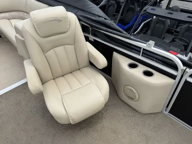 Slide: The Image of Bennington 24SSRX Pontoon 2013 - 11