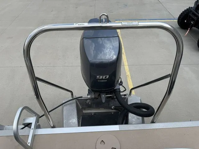 Slide: The Image of Bennington 24SSRX Pontoon 2013 - 19