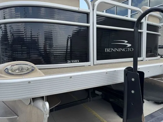 Slide: The Image of Bennington 24SSRX Pontoon 2013 - 4
