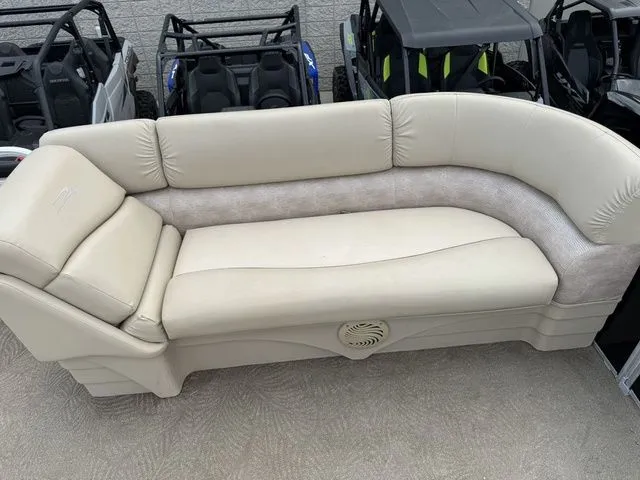 Slide: The Image of Bennington 24SSRX Pontoon 2013 - 9