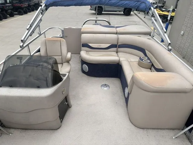 Slide: The Image of Avalon LS 2300 2012 - 13