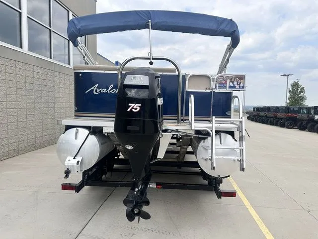 Slide: The Image of Avalon LS 2300 2012 - 5