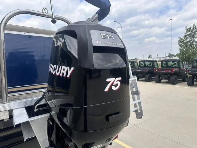 Slide: The Image of Avalon LS 2300 2012 - 6