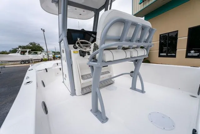 Slide: The Image of Sea Fox 231 Bay Fox 2025 - 13