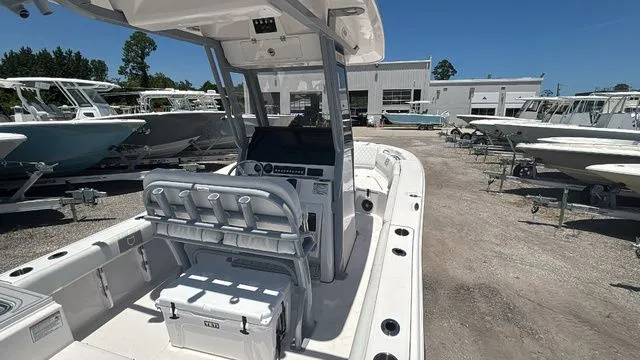 Slide: The Image of Sea Fox 228 Commander 2025 - 26