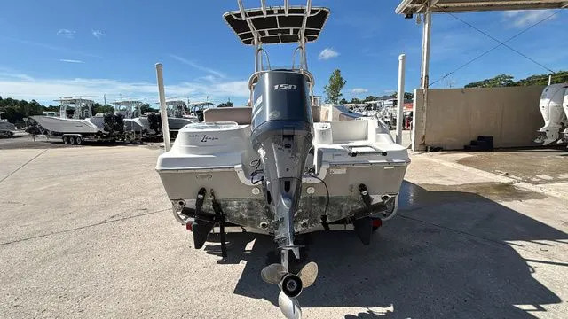 Slide: The Image of NauticStar 2000 XS 2014 - 5