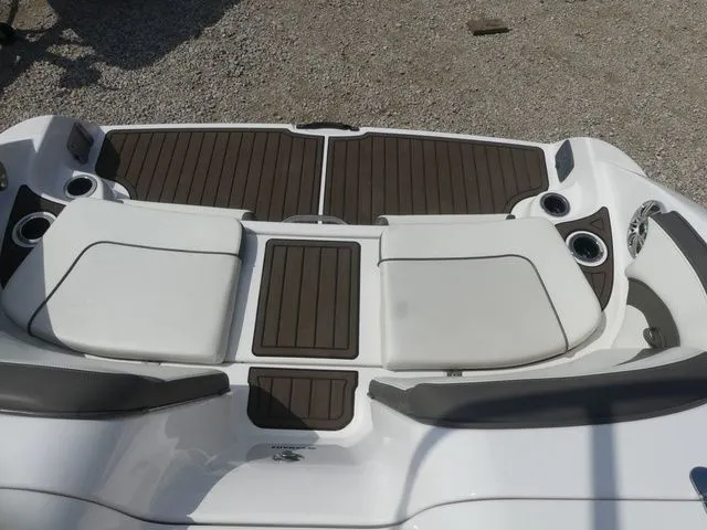 Slide: The Image of Yamaha 242 Limited S 2016 - 28